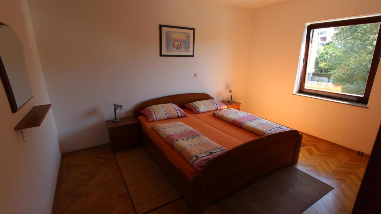 Apartmani Totic Malinska Exterior foto