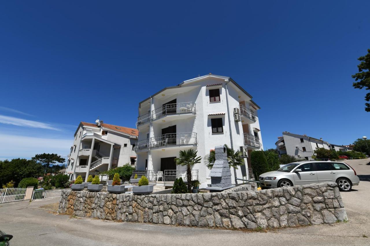 Apartmani Totic Malinska Exterior foto
