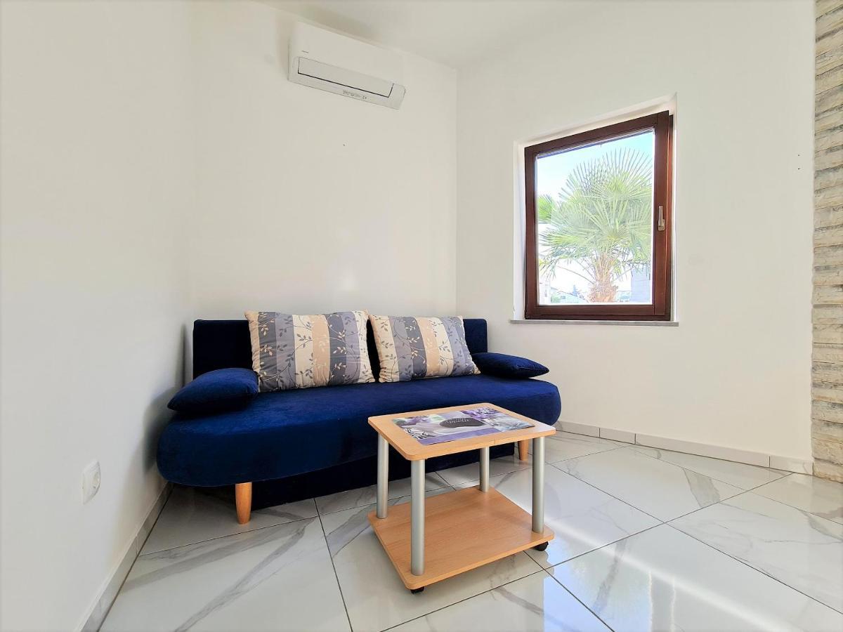 Apartmani Totic Malinska Exterior foto